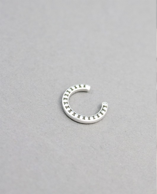 ΣΚΟΥΛΑΡΙΚΙ EAR CUFF ΠΕΤΑΛΟ ΑΣΗΜΙ Σκουλαρίκια