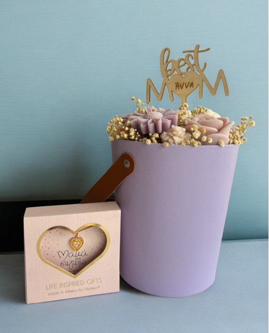 Flower Bucket για τη Μαμά με Αρωματικά Λουλούδια Σετ Δώρων