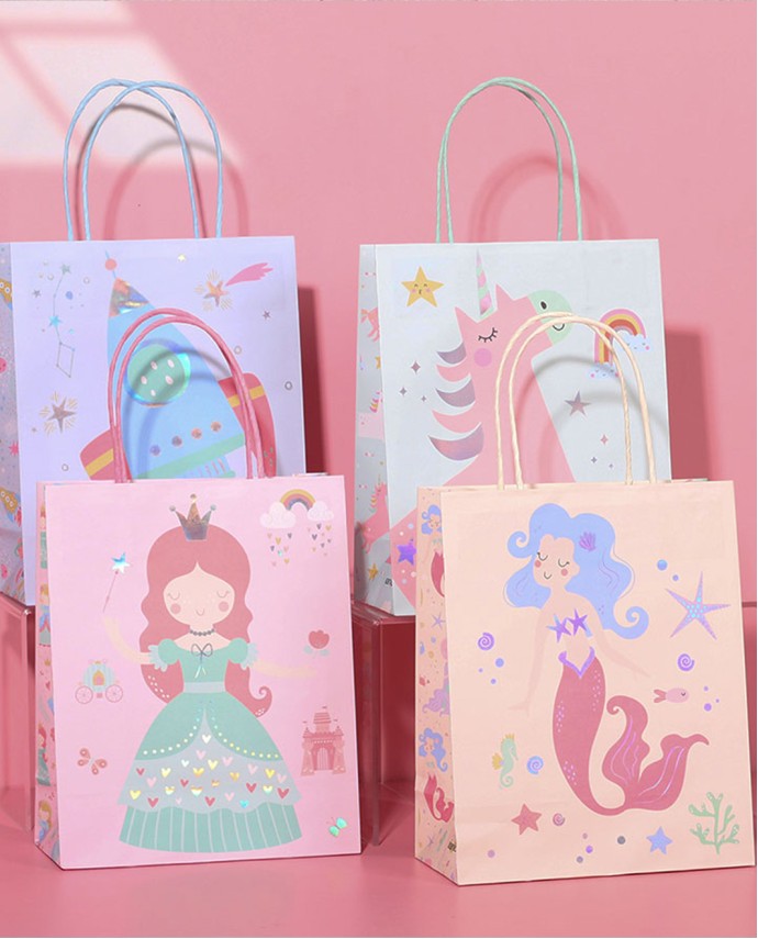 Τσάντες χάρτινες girl designs - 32 x 42 x 11 cm Δώρα