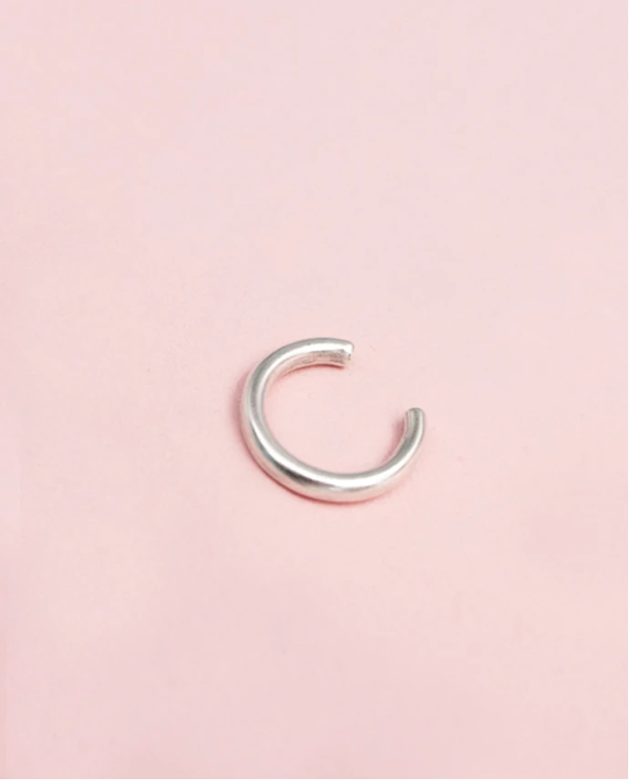 ΣΚΟΥΛΑΡΙΚΙ EAR CUFF MINIMAL ΑΣΗΜΙ Σκουλαρίκια