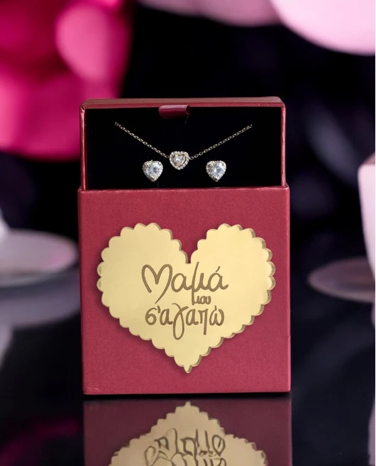 Mother's Box Σετ Κοσμημάτων Καρδιές με Ζιργκόν Δώρα
