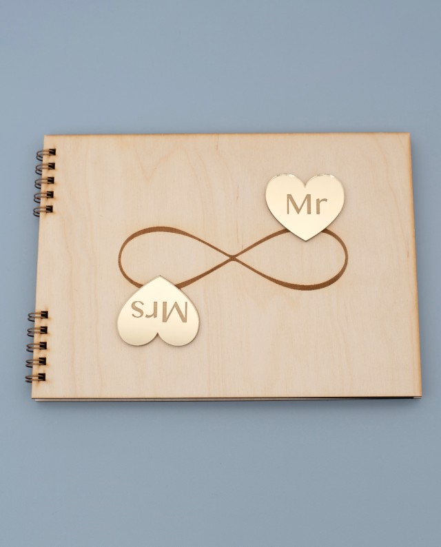 Βιβλίο Ευχών Γάμου - Infinity Καρδιές Mr & Mrs